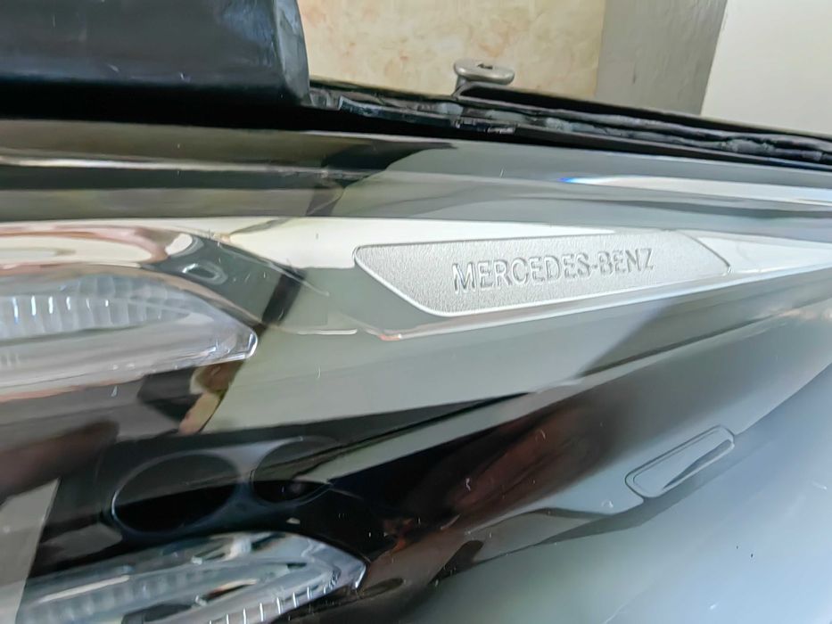 Фар Mercedes W247 B-Classa LED ляв / Фар Мерцедес W247 Б-класа Оригинален