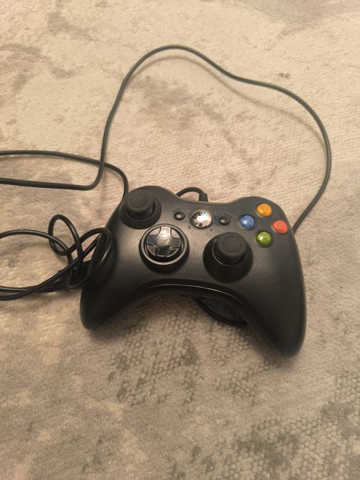 Джойстик для ПК, по форме как Xbox