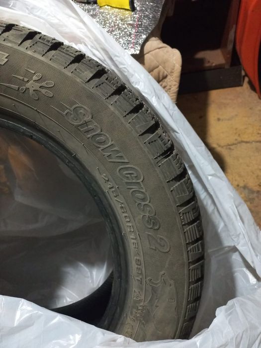 Продам шины автомобиля