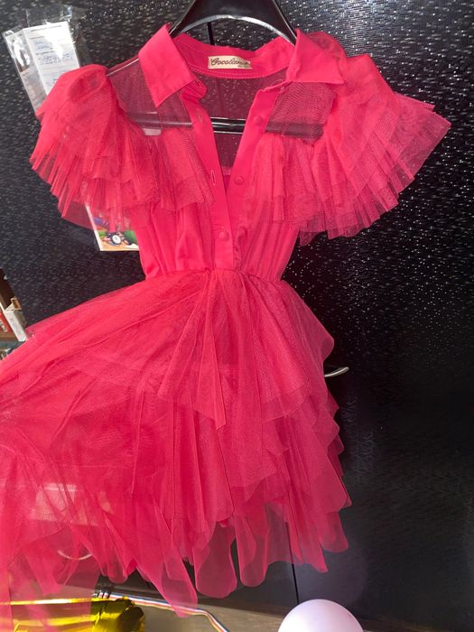 Официална рокля за момиче размер 140