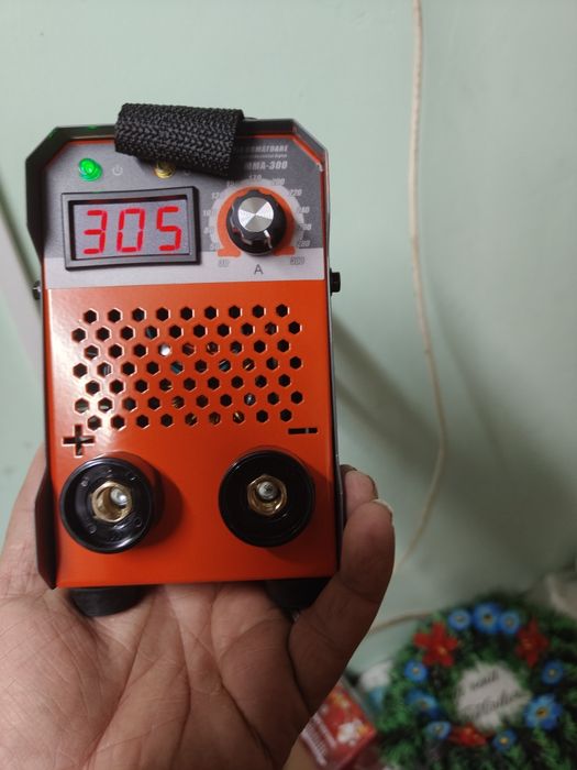 OFERTA:Aparat sudura invertor+pachet electrozi 5kg -2,5