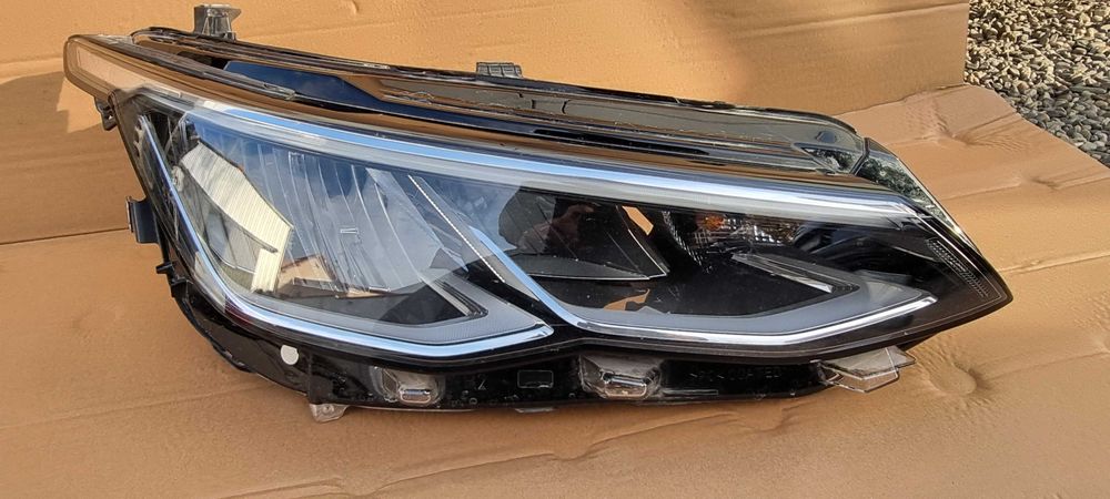 Far dreapta FULL LED Vw Golf 8 2020 2021