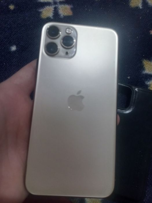 Продам iPhone 11 pro