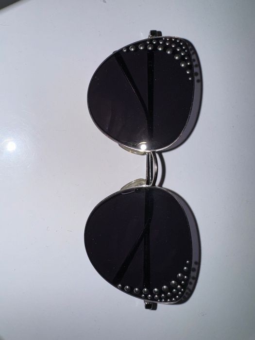 Furla Слънчеви очила Cat-Eye с
поляризация и метална рамка