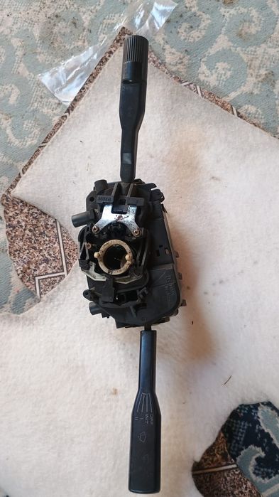 Продам запчасть на мазду