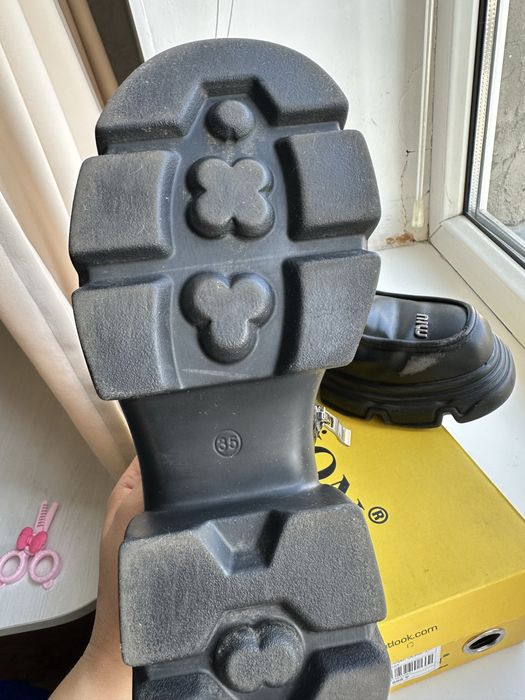 Осенние ботинки 35