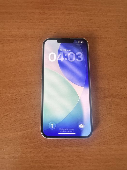 Продам Айфон 13 128gb
