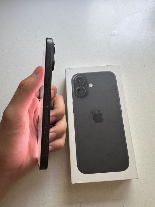 Продам айфон 16 без ремонта Iphone 16