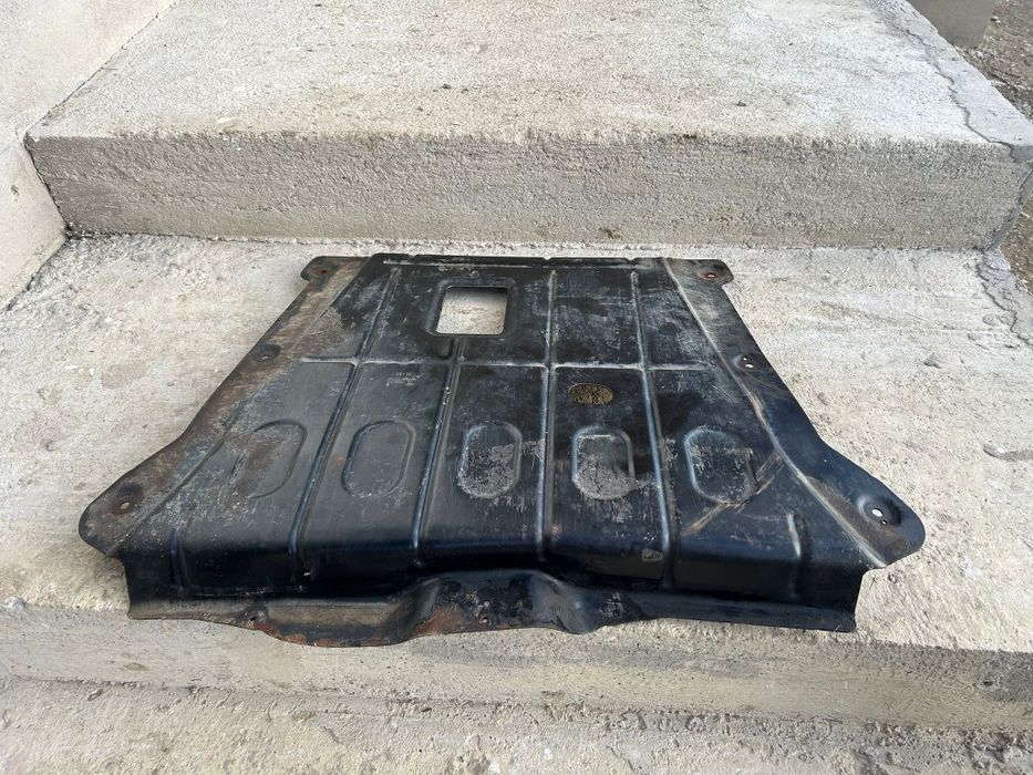 Scut oțel Dacia Duster