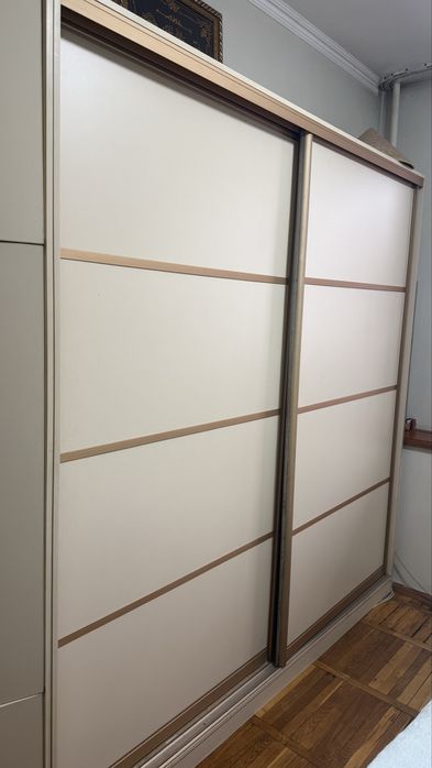 Продам шкаф купе встроенный