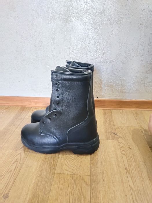 берцы зимние новые