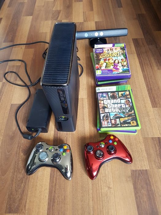 Jucarie Xbox 360 Kinect 8 jocuri perfect functional
2 control