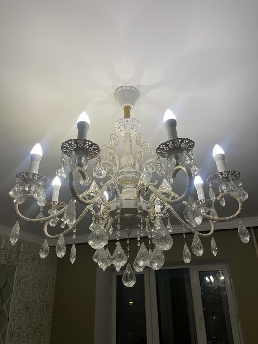 люстра на 8 ламп СРОЧНО