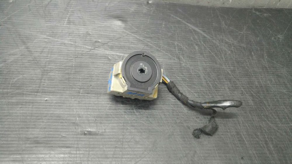 Cupla contact ford fiesta 6 cb1 ccn 98ab11572