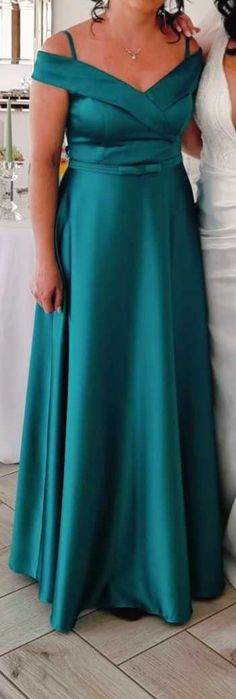 Rochie ocazie verde stare foarte buna