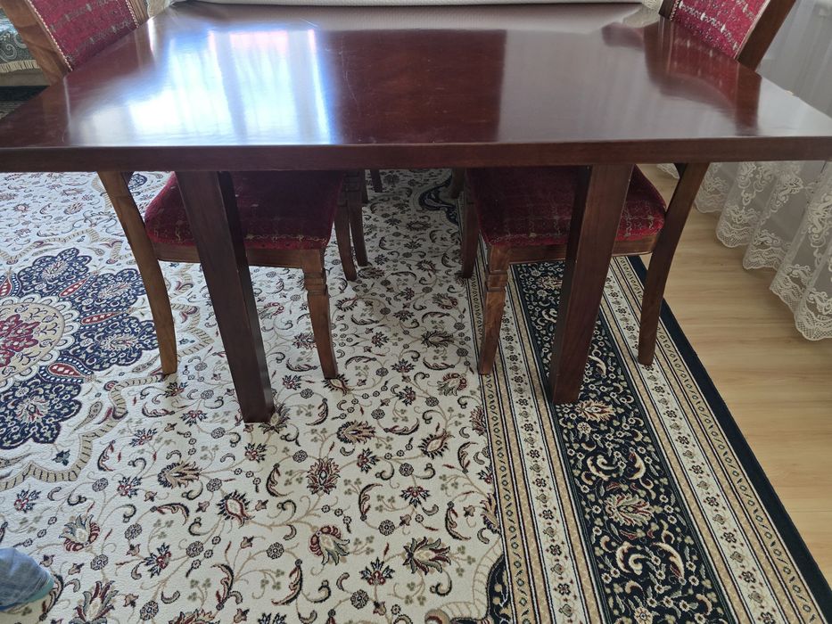 Продам стол со стульями