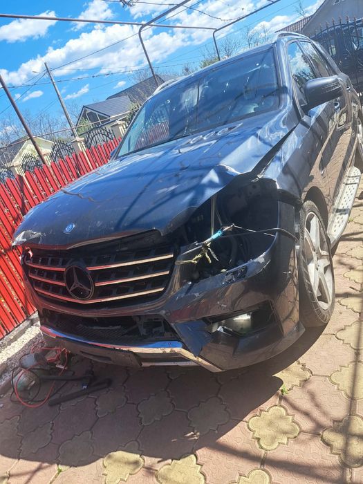 Mercedes ML 350 w166  an 2012