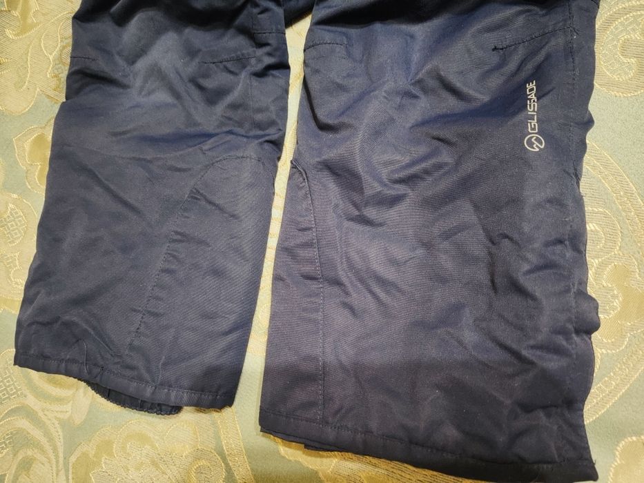 Продам детский комбинезон с курткой