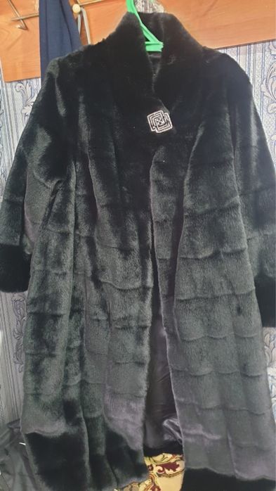 Продам шубу под норку