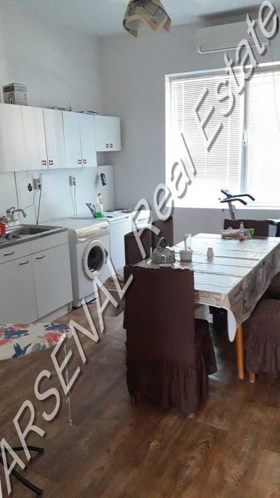 Дава се под наем Тристаен апартамент в София, Банишора - 120 кв.м за 475 € - Снимка #2