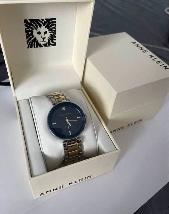 Часы Anne Klein Diamond