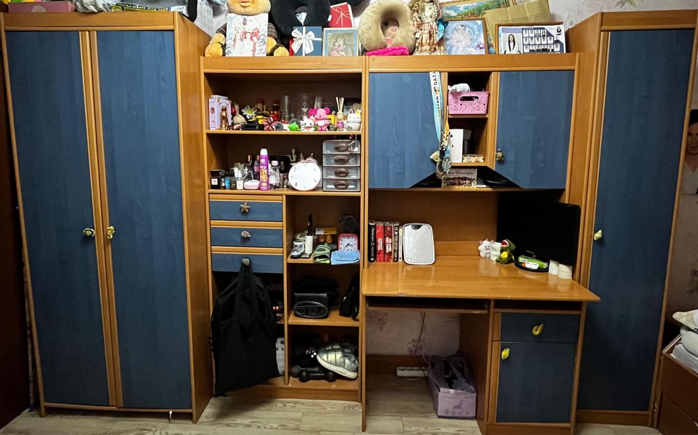 Продам детскую стенку.