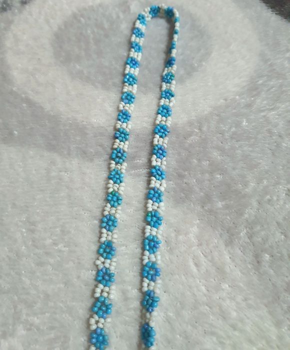 Автентично ръчно направен накит дължина 35см. Цена 30€