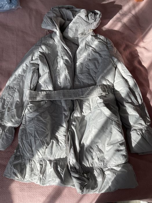 Продам женский пуховик 46 размера