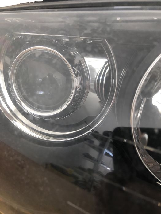 оригинални фарове за BMW E46 с лупа и ксенон