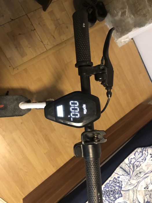 Trotineta Aprillia eRsz