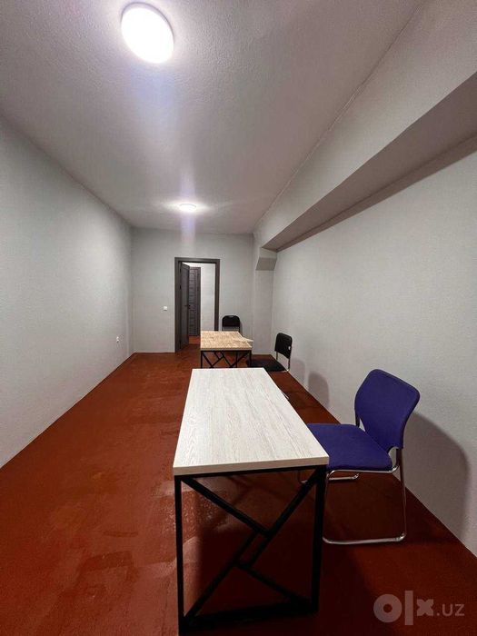 Офис  $190 в месяц | 20–25 м² | Жомий | Всё включено