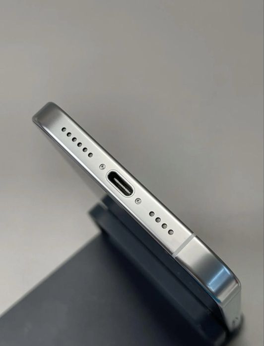 iphone16pro max 256gb 95%