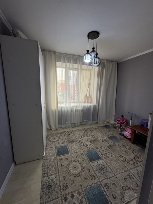 Продам 3 х ком кв