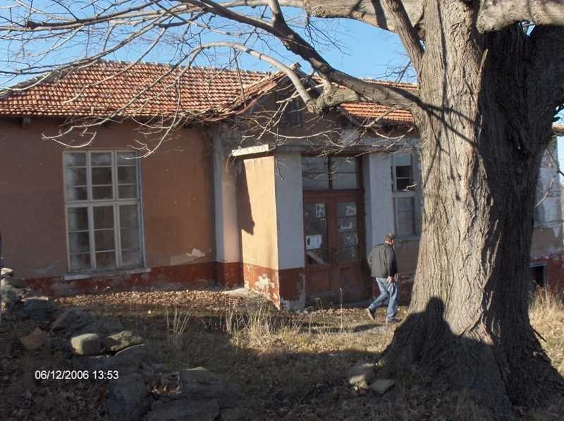 Продава се Къща в с. Живко, Област Габрово - 204 кв.м за 113 €/кв.м - Снимка #2