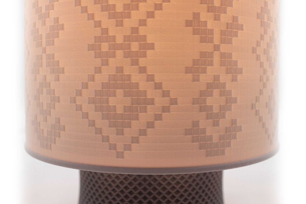 Lampa moderna, printata 3D, model traditional romanesc – Design unic