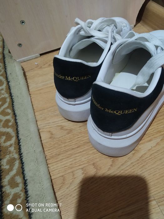 Продам туфли кеды кроссовки