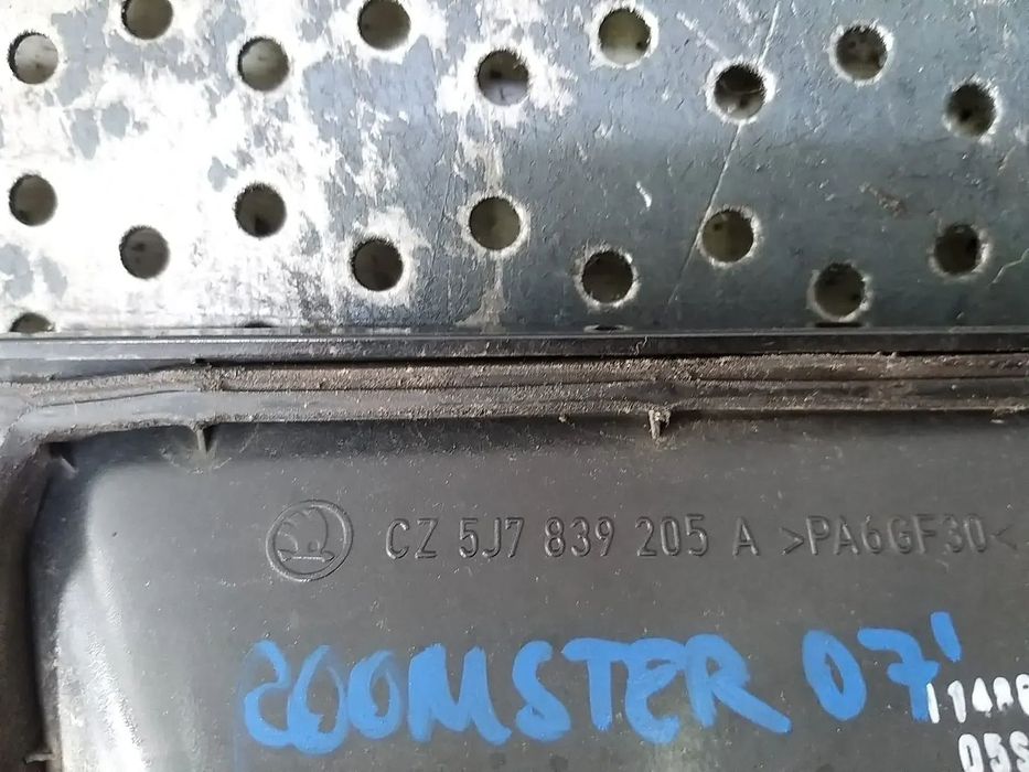 Maner usa stanga spate skoda roomster 5j 5j7839205a