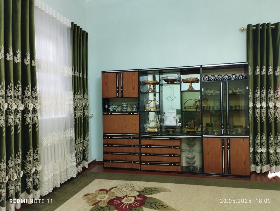 Гарнитур качественный