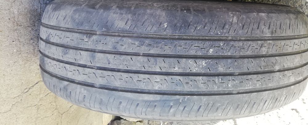 Продаю балон на запаску 225х65х17 цена 9000 торг уместен