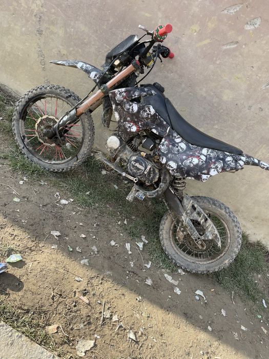 Cros 125cc mai multe detali privat ,defect