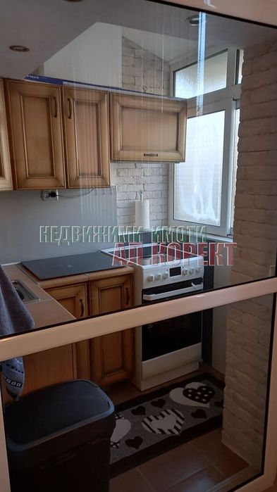 Дава се под наем Двустаен апартамент в Варна, Колхозен пазар - 53 кв.м за 357 € - Снимка #3