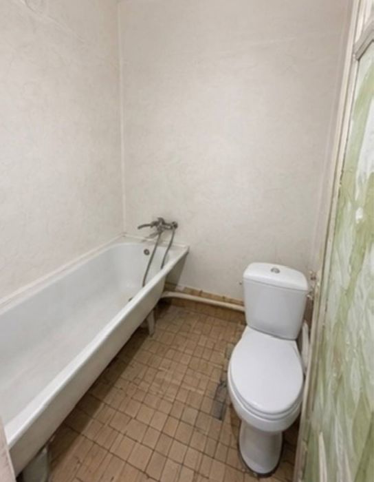 Прадаётся 2х 57 м² Балкон 2,6 м 4микрарайоне орентир бек кафе