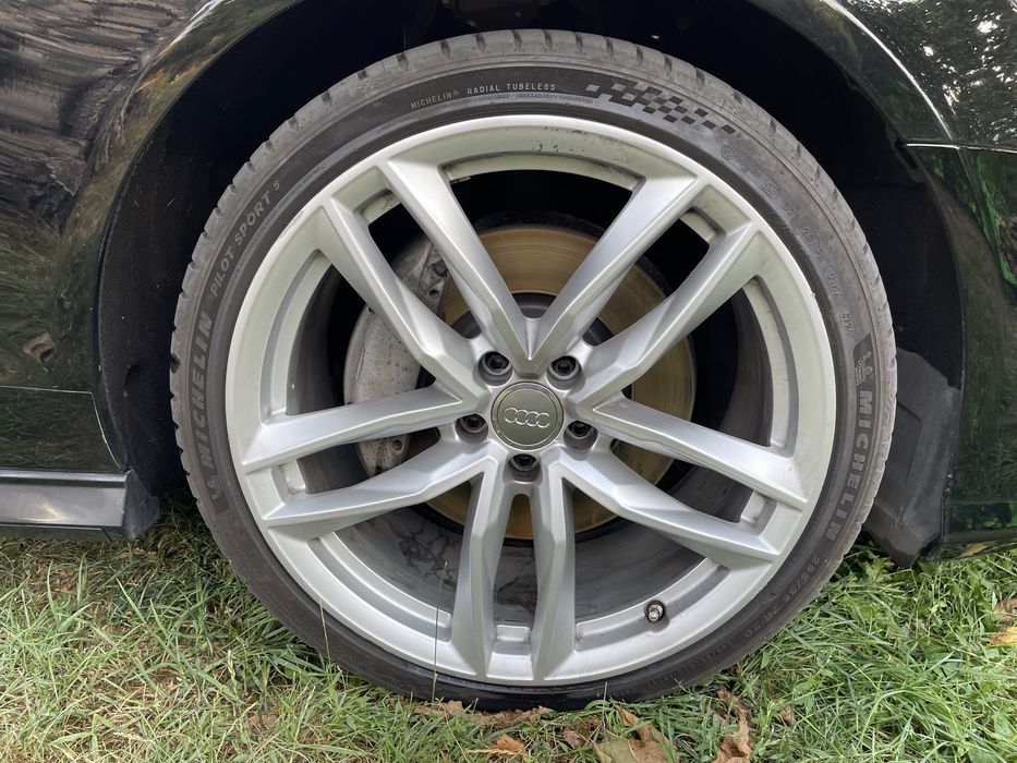 Комплект гуми с джанти Audi 20 цола за А6/А7; S6/S7; А8/S8