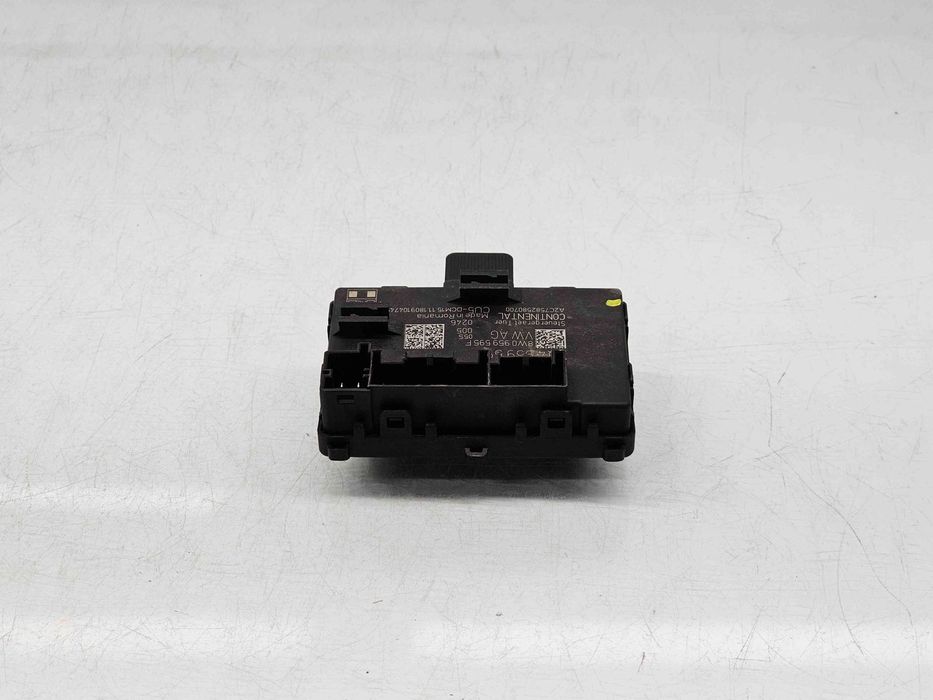 Modul confort  Volkswagen Passat B8 (3G2) [Fabr 2015-prezent] 5Q49595