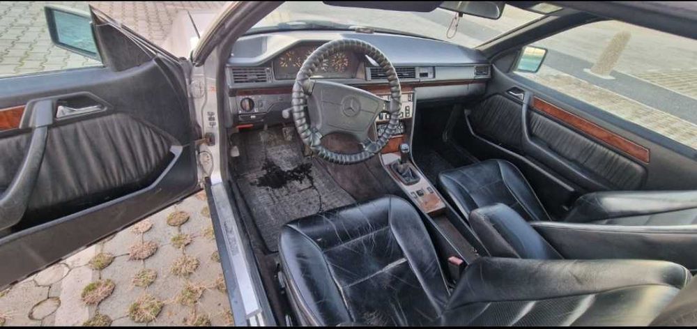 Продавам Mercedes-Benz W124 Coupe