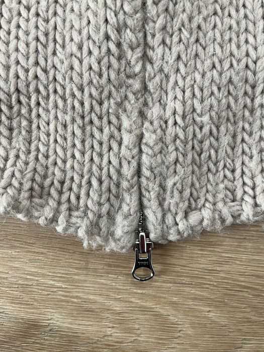 Valentino оригинална вълнена жилетка XS-S