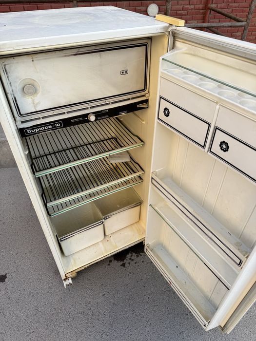 Muzlatgich  xolati zor