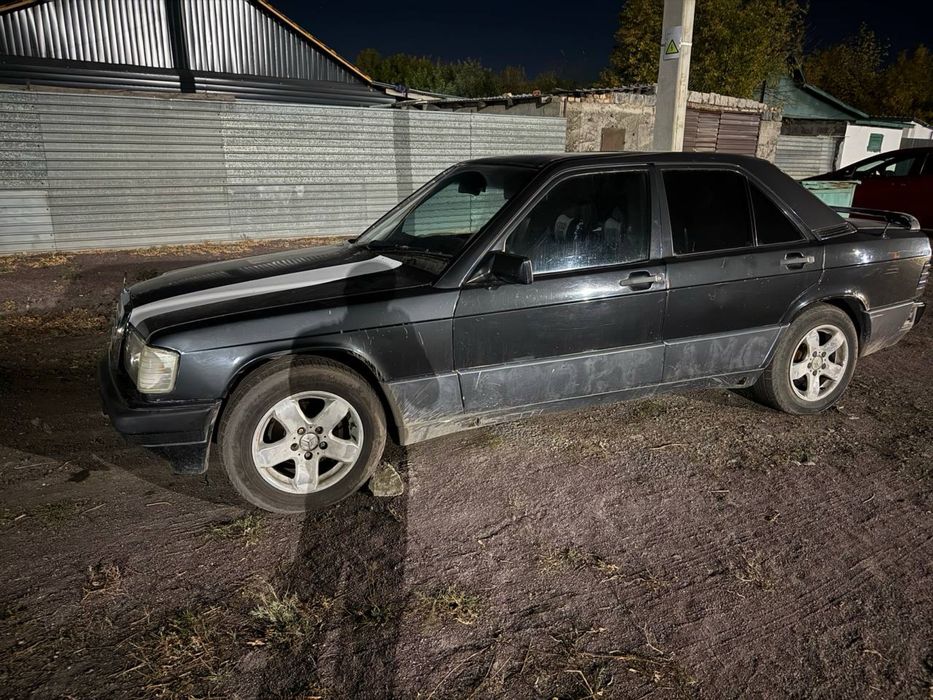 Продам мерседес 190