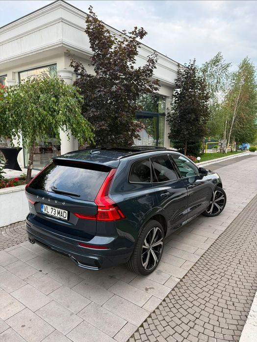 Volvo XC 60,2022,Mild-Hibrid Plus Dark AWD