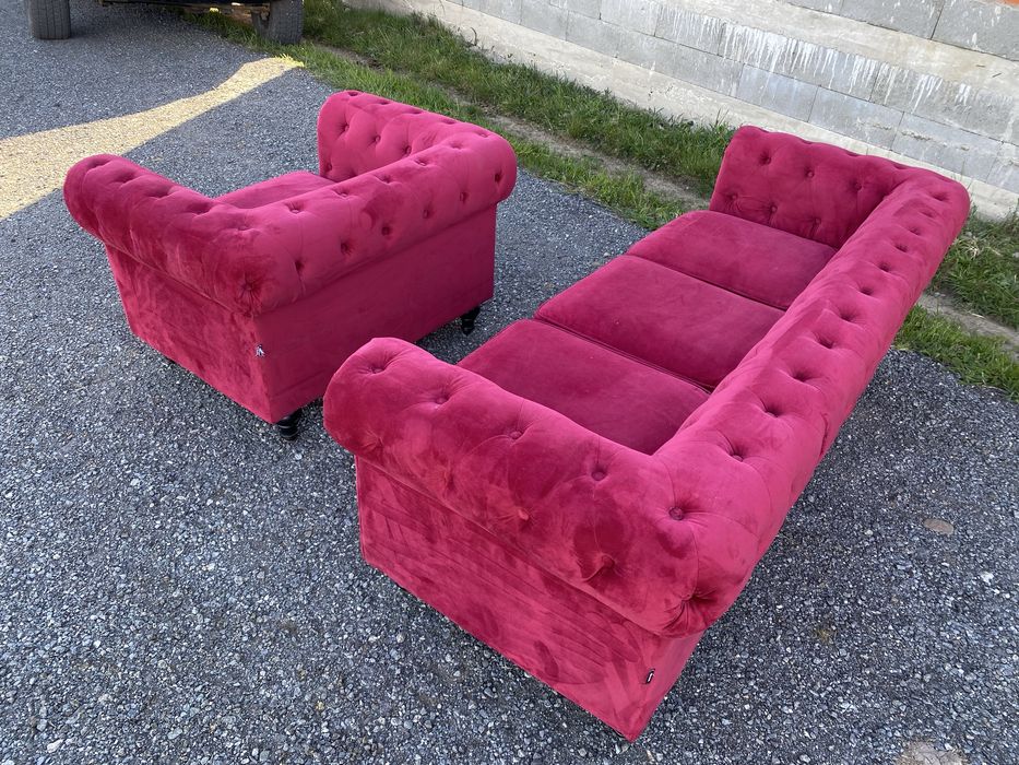Set Chesterfield